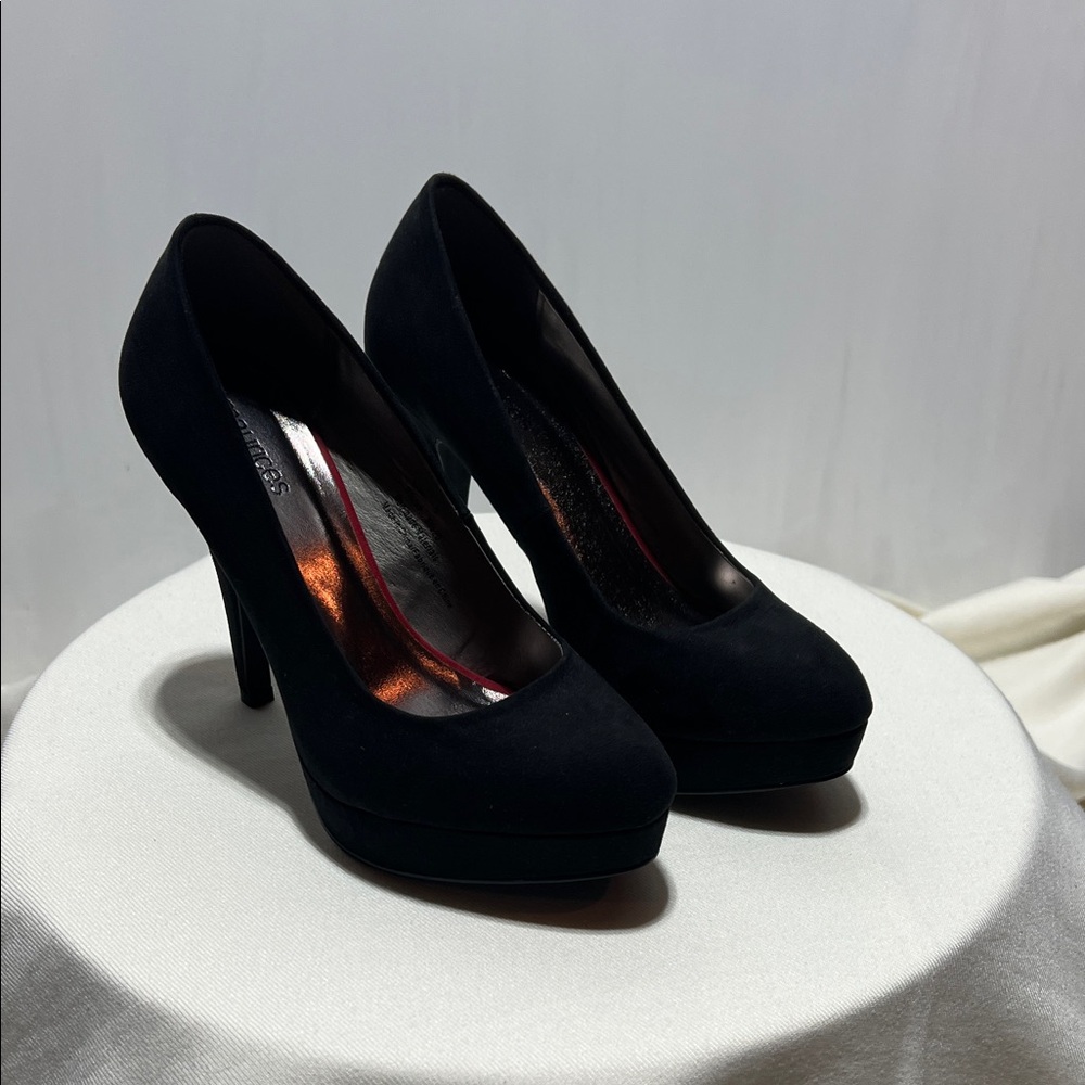 Maurices Elegant Black Platform Heels size 7
